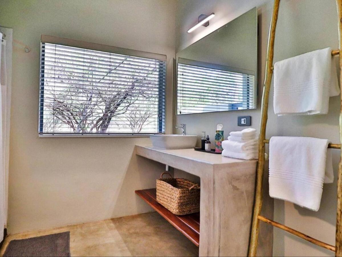 Chelesa By Kruger Nights Apartment Marloth Park Bagian luar foto
