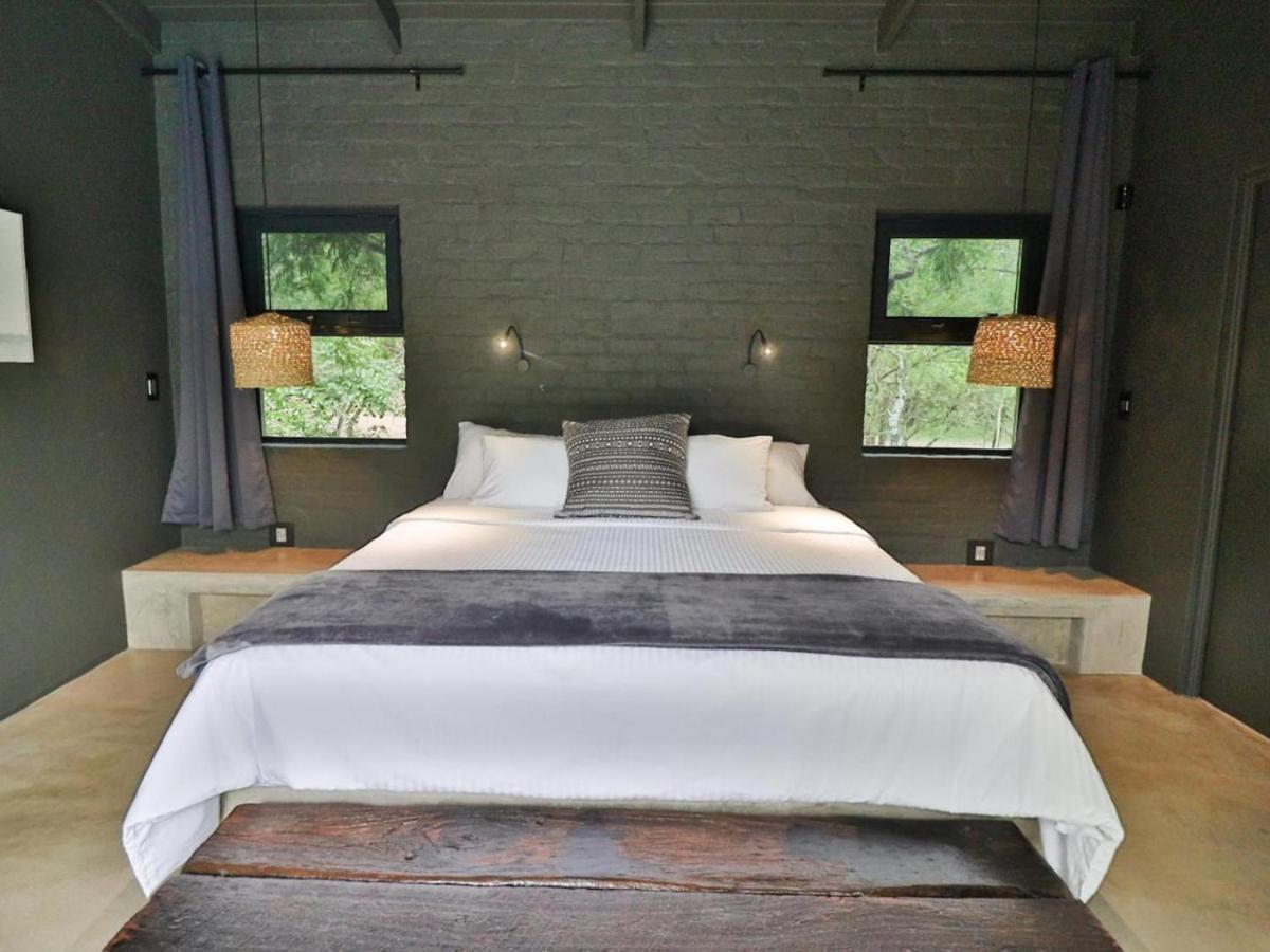 Chelesa By Kruger Nights Apartment Marloth Park Bagian luar foto
